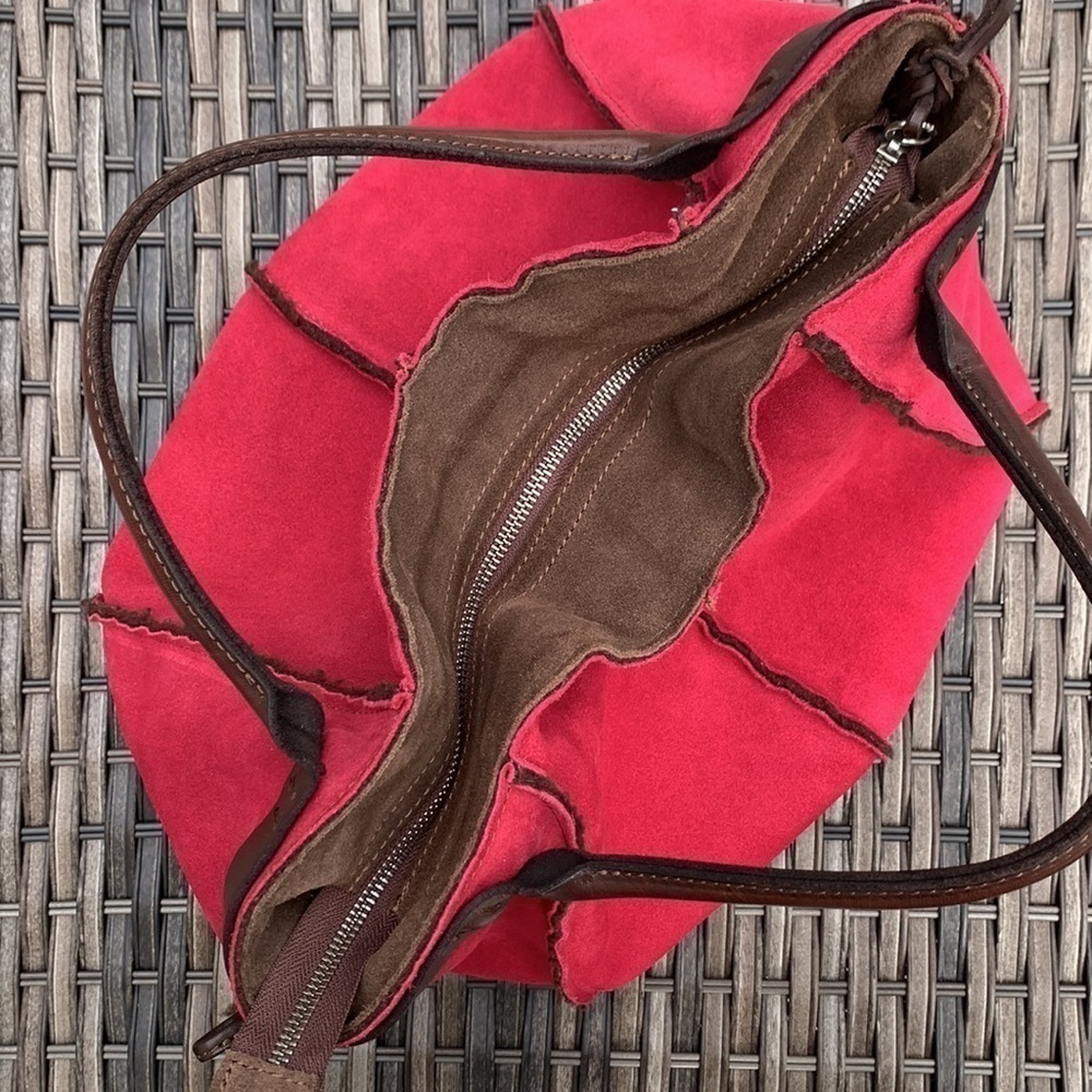 𝅺RARE Sofia C Red Suede Bucket Bag